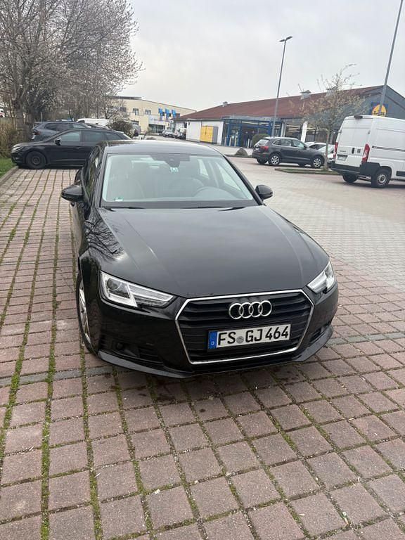 Gebraucht Audi A4 Design 190 PS (139 kW) 2018 Schwarz Limousine