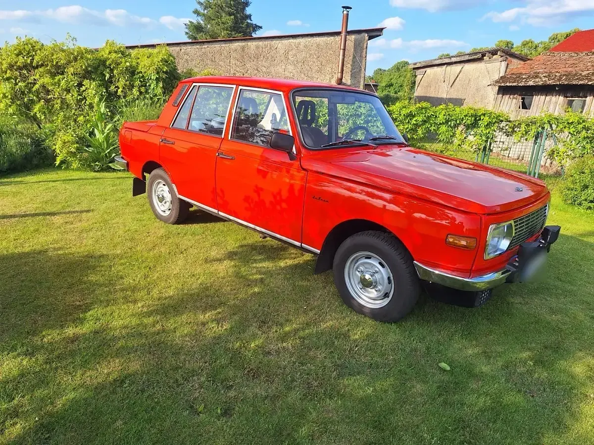 Gebraucht Wartburg 353 50 PS (36 kW) 1982 Rot Limousine