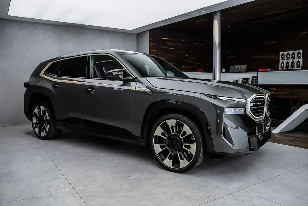 Gebraucht BMW XM Sport Line 489 PS (359 kW) 2023 Grau SUV