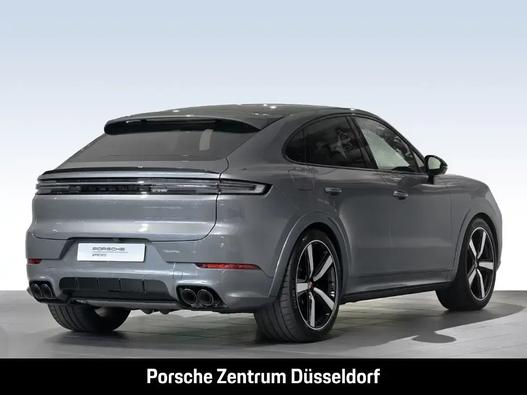 Gebraucht Porsche Cayenne S E-Hybrid Coupe Black Edition 519 PS (381 kW) 2026 Grau SUV