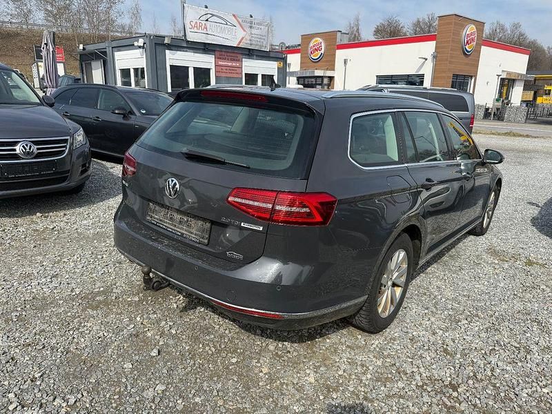 Gebraucht VW Passat Highline 150 PS (110 kW) 2014 Grau Kombi