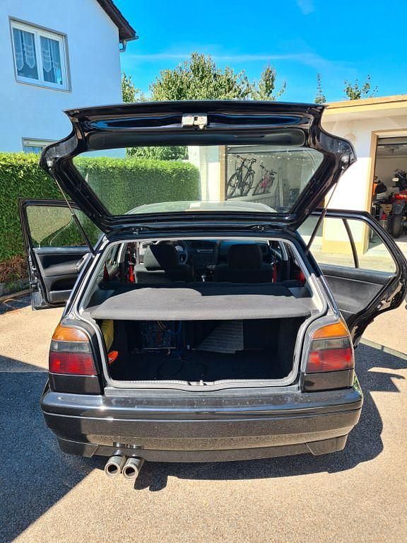 Gebraucht VW Golf III GTI 150 PS (110 kW) 1995 Schwarz Limousine