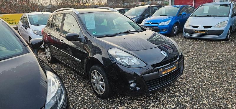Gebraucht Renault Clio II Dynamique 101 PS (74 kW) 2011 Schwarz Limousine