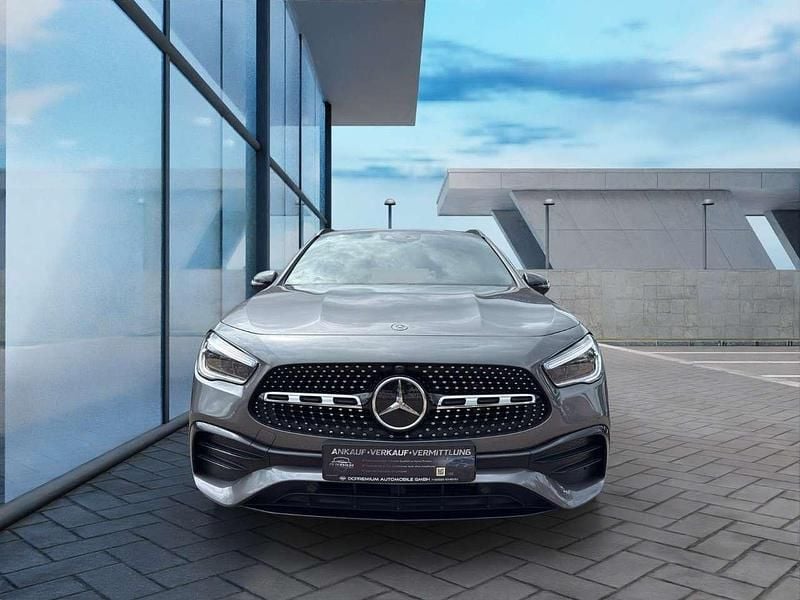 Gebraucht Mercedes GLA180 AMG 116 PS (85 kW) 2022 Mountaingrau SUV