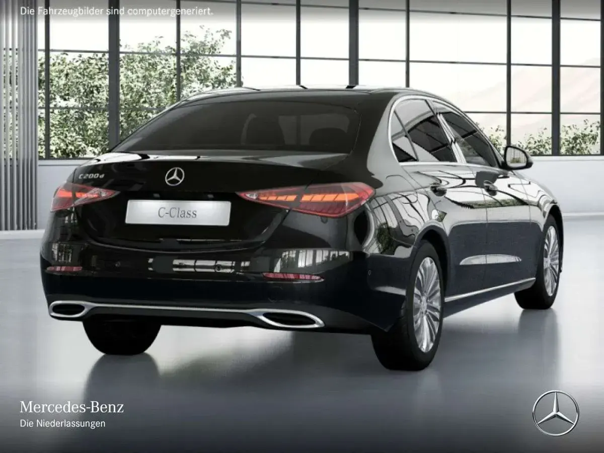 Gebraucht Mercedes C200 Avantgarde 163 PS (119 kW) 2025 Schwarz Limousine