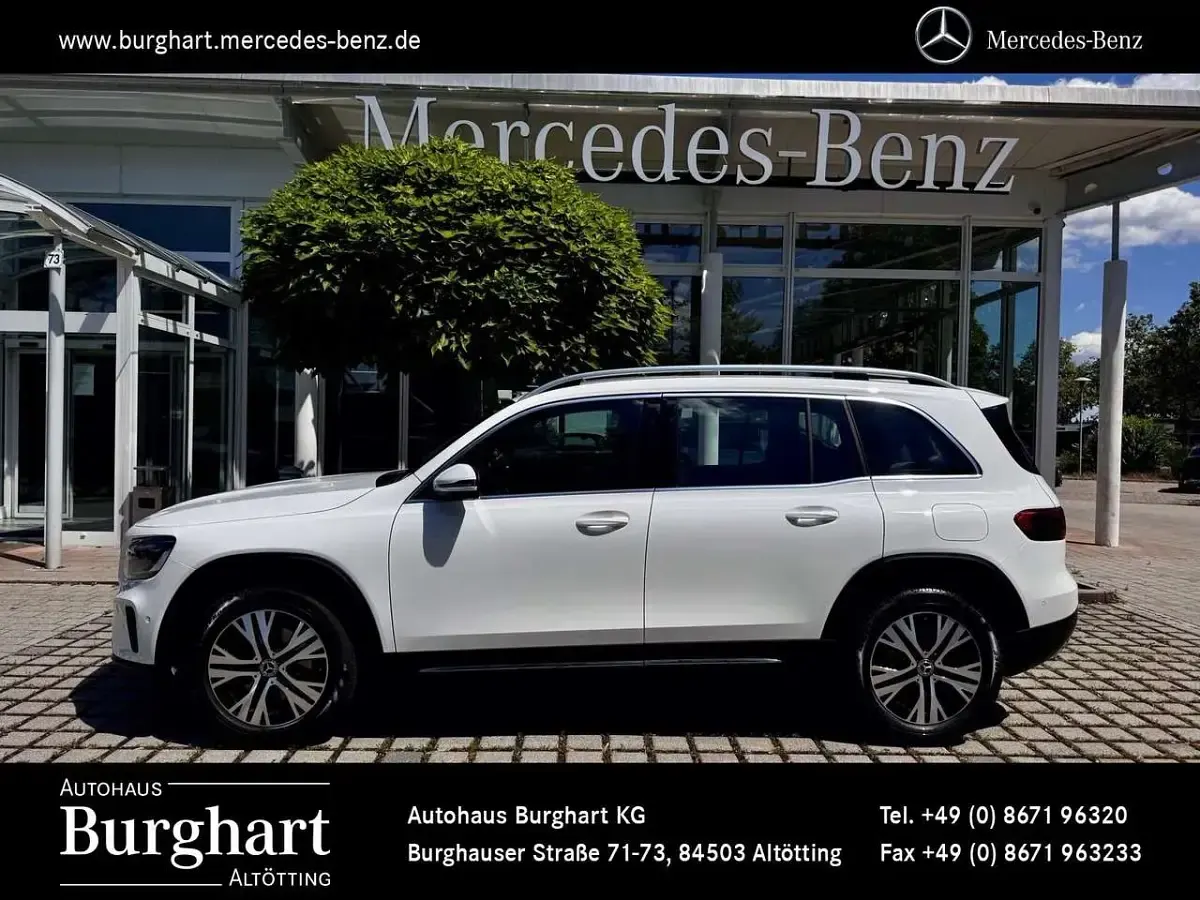 Gebraucht Mercedes GLB180 Advanced 136 PS (100 kW) 2025 Unilack polarweiß SUV
