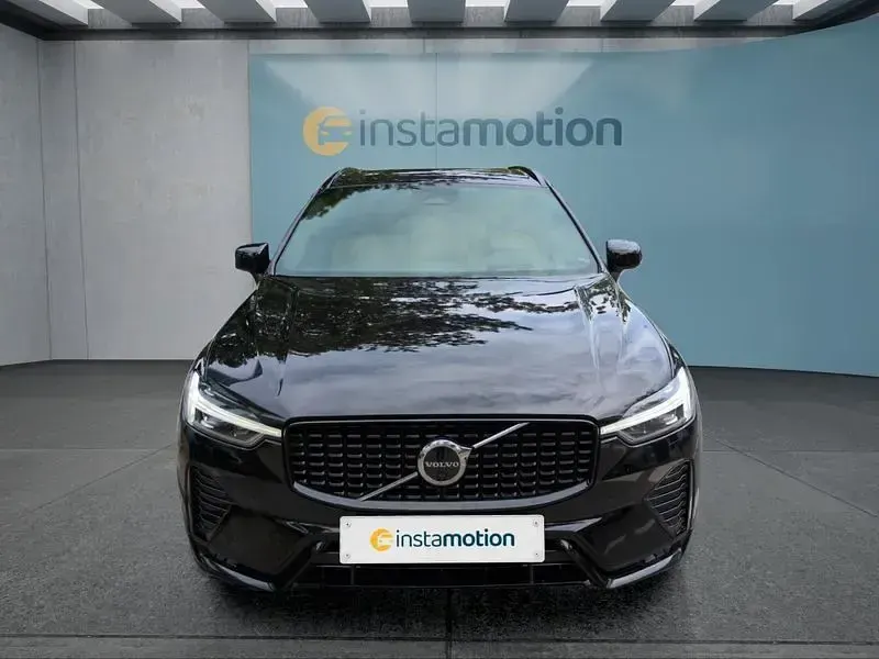 Gebraucht Volvo XC60 Ultimate 235 PS (172 kW) 2023 Schwarz SUV