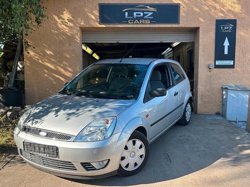 Gebraucht 2003 Ford Fiesta Ghia Kleinwagen | 584 € (Superpreis) - Bild 1/4