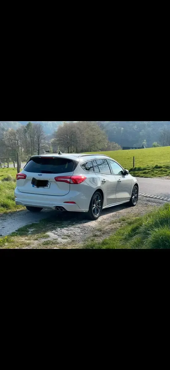 Gebraucht Ford Focus ST-Line 150 PS (110 kW) 2020 Andere farben Kombi