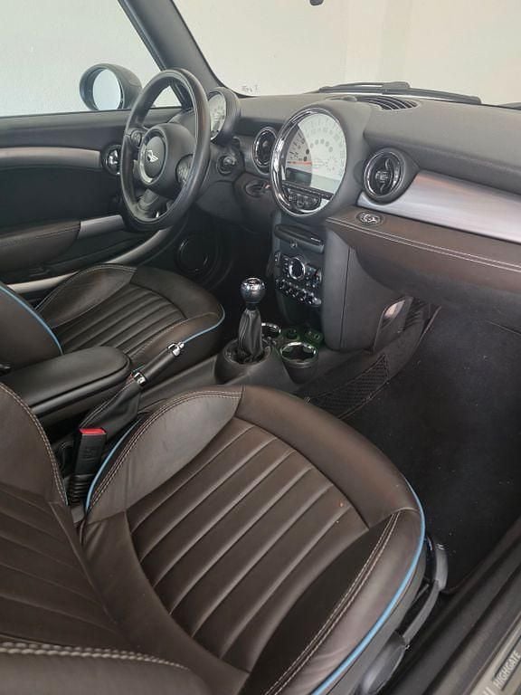 Gebraucht Mini Cooper SD 143 PS (105 kW) 2014 Schwarz Kleinwagen