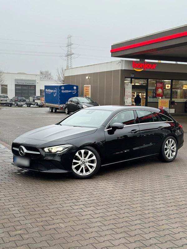 Gebraucht Mercedes CLA180 116 PS (85 kW) 2020 Limousine