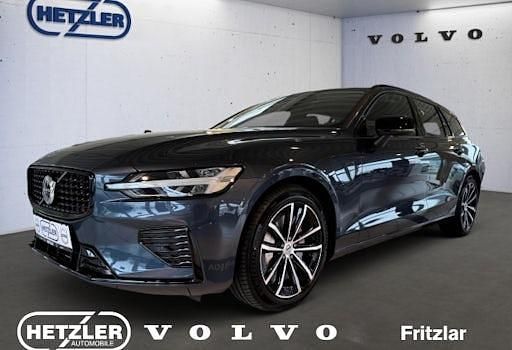 Neu Volvo V60 Plus 350 PS (257 kW) 2025 Blau Kombi