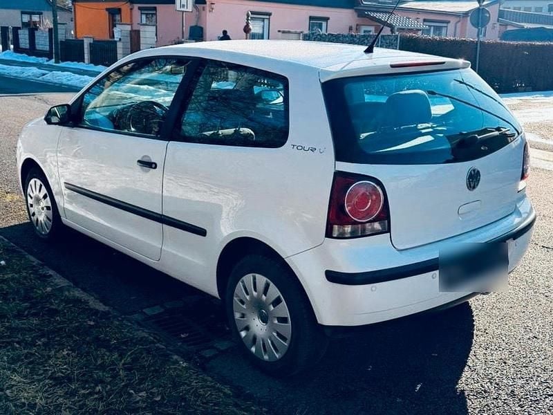 Gebraucht VW Polo 60 PS (44 kW) 2007 Weiß Kleinwagen