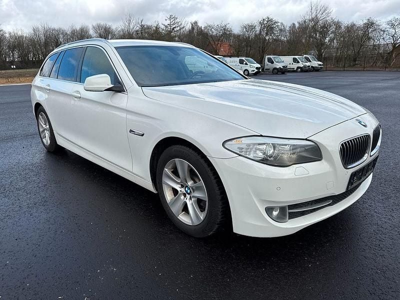 Gebraucht BMW 520 184 PS (135 kW) 2013 Weiß Kombi
