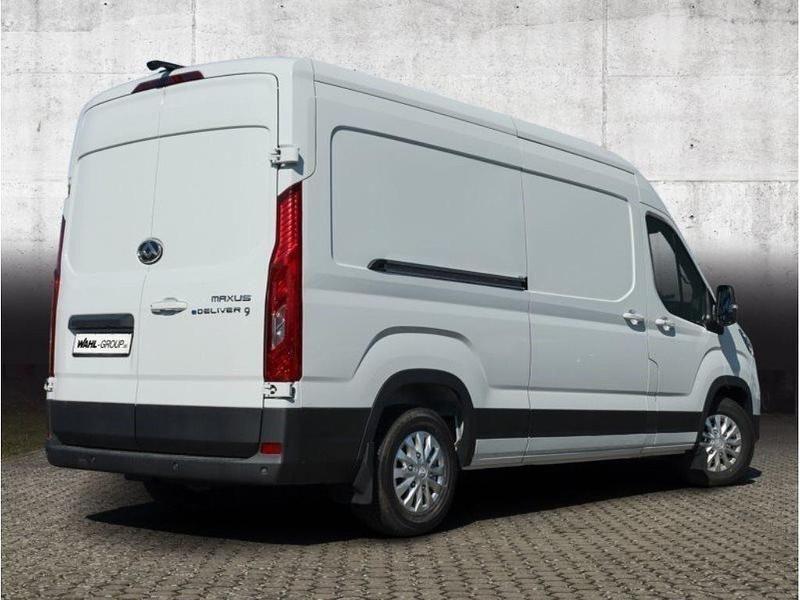 Gebraucht Maxus eDeliver 9 150 kW (204 PS) 2023 Weiß Van