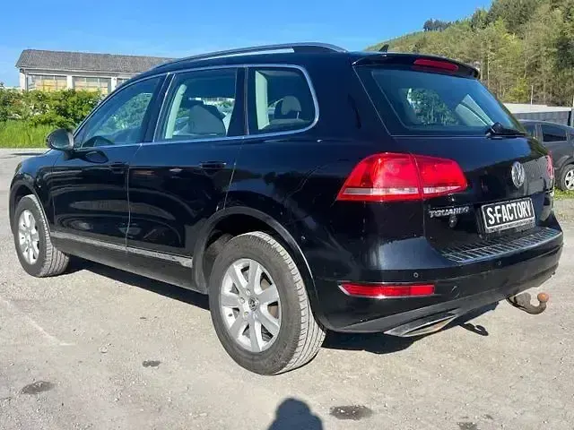 Gebraucht VW Touareg 245 PS (180 kW) 2014 Andere SUV