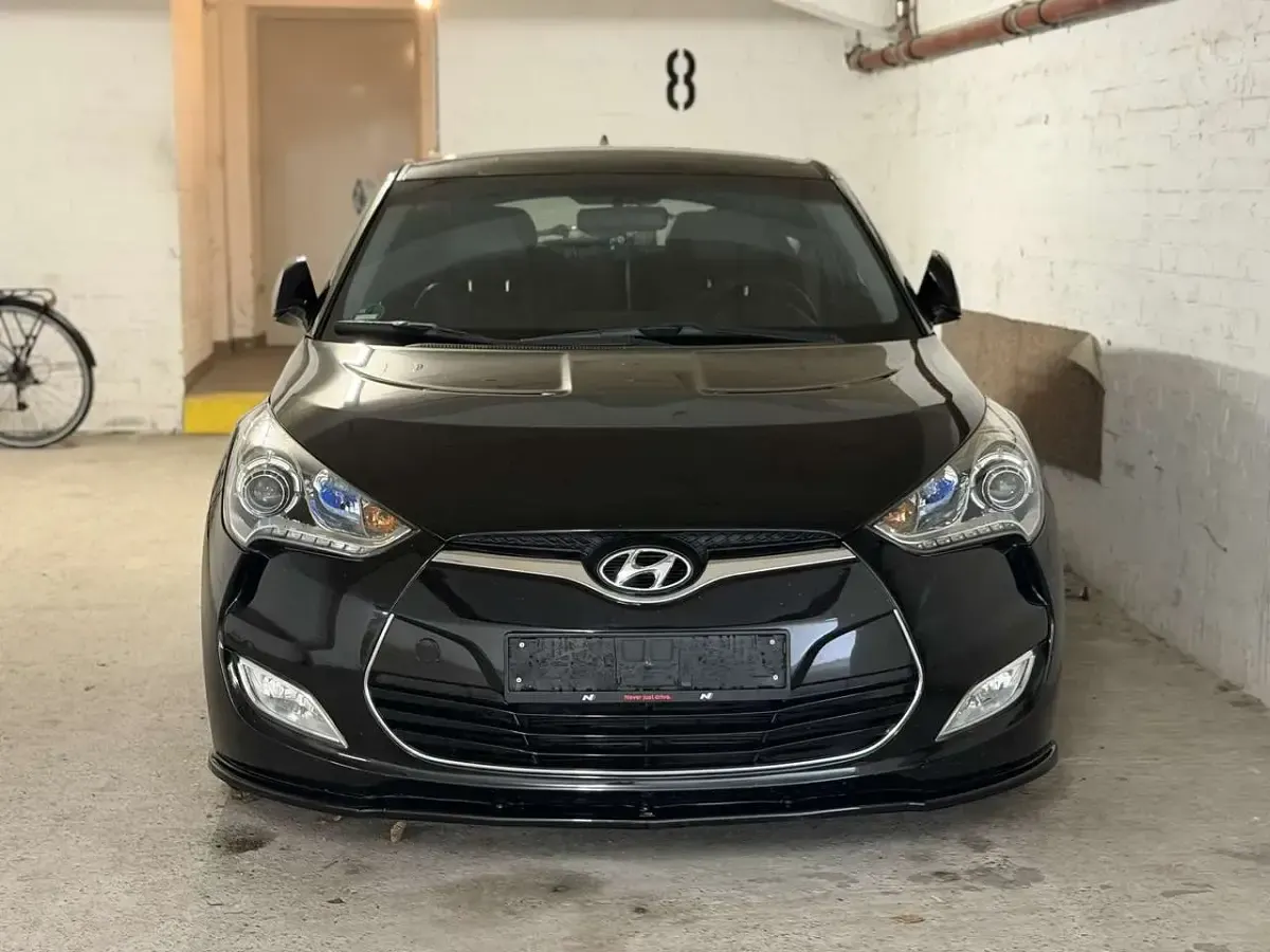 Gebraucht Hyundai Veloster Premium 140 PS (102 kW) 2011 Schwarz Kleinwagen