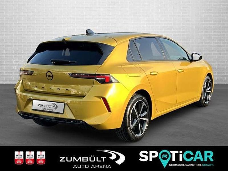 Gebraucht Opel Astra 131 PS (96 kW) 2024 Lackierung amber yellow/typ au Limousine