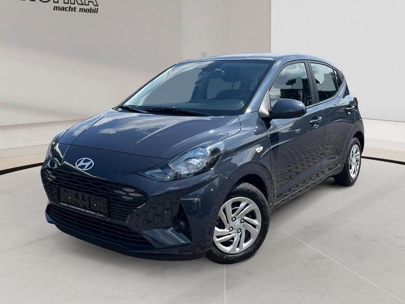 Neu Hyundai i10 Select 63 PS (46 kW) 2026 Grau Kleinwagen
