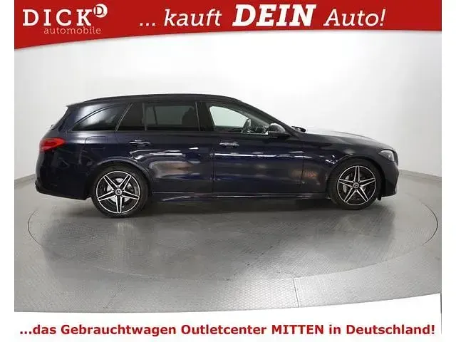 Gebraucht Mercedes C180 AMG line 190 PS (139 kW) 2022 Cavansitblau met. Kombi