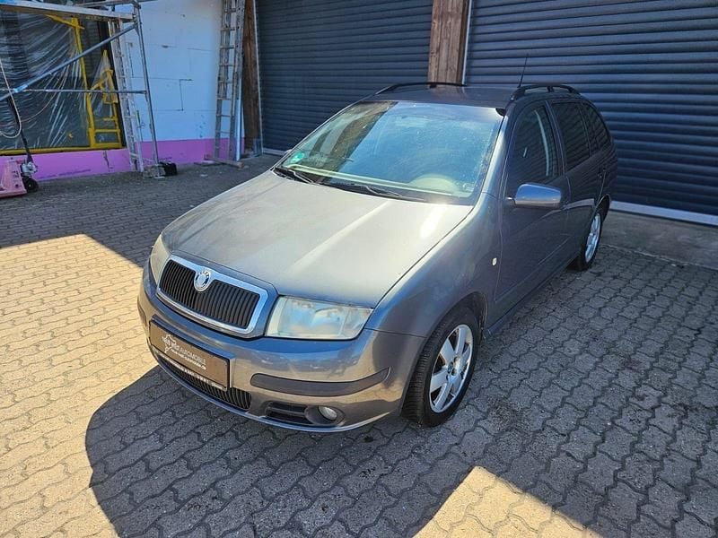 Grau Gebraucht 2007 Skoda Fabia Ambiente Kombi | 500 € (Superpreis) - Bild 1/4