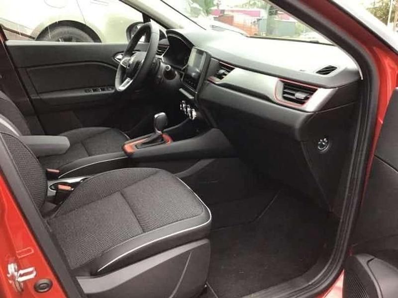 Używany Renault Captur Intens 131 KM (96 kW) 2020 Czerwony SUV
