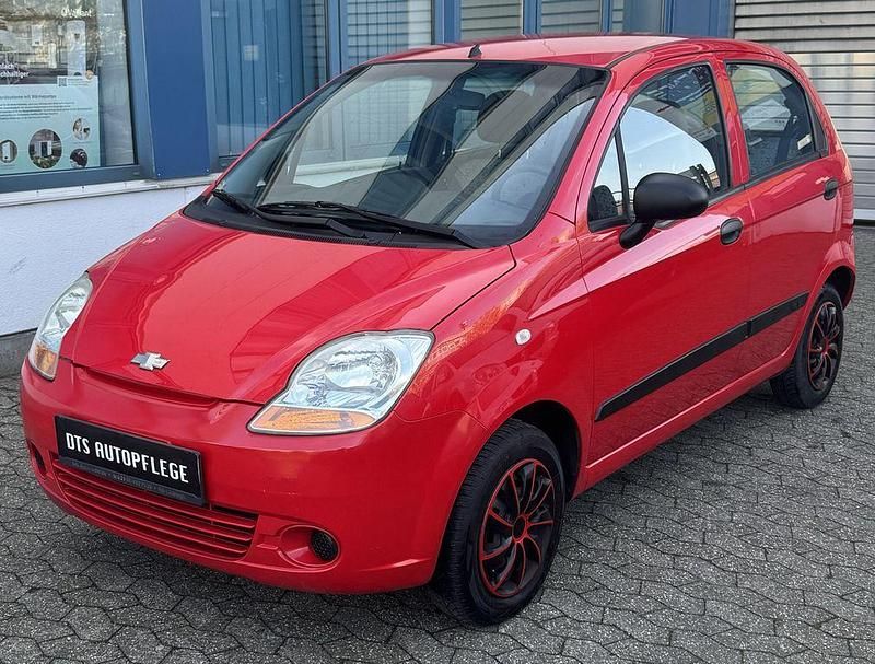 Gebraucht Chevrolet Matiz 52 PS (38 kW) 2009 Rot Kleinwagen