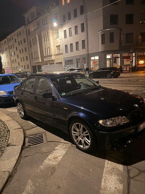 Brugt BMW 318 Performance 143 HK (105 kW) 2002 Sort Sedan