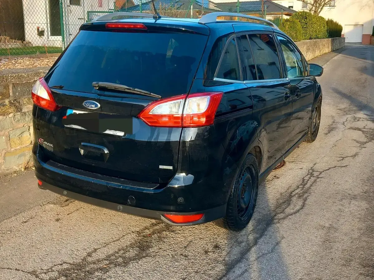 Gebraucht Ford Grand C-Max 125 PS (91 kW) 2018 Schwarz Van / Kleinbus