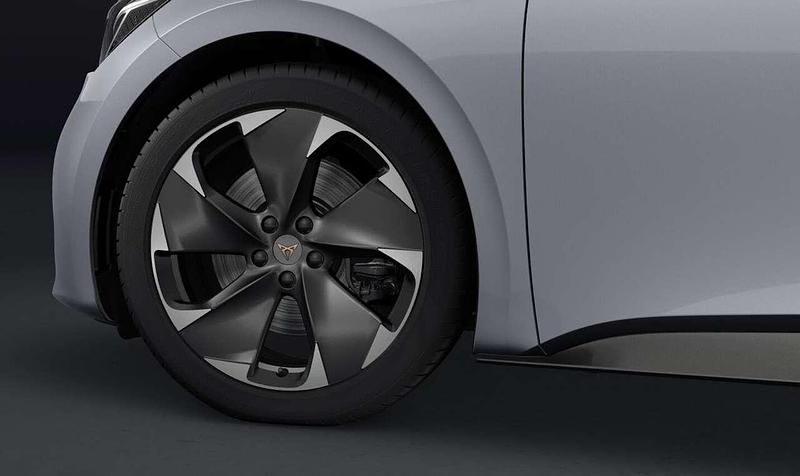 Neu Cupra Born 169 kW (231 PS) 2025 Silber Kleinwagen