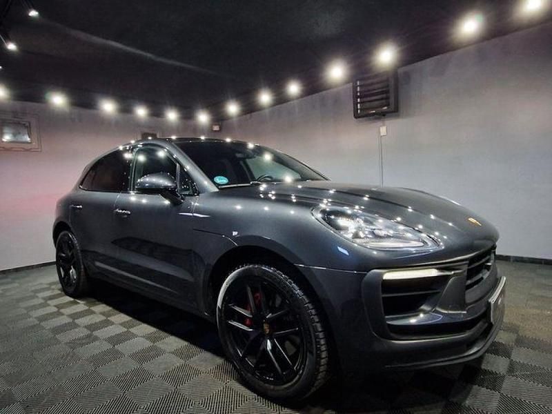 Gebraucht Porsche Macan 381 PS (280 kW) 2022 Vulkangrau (metallic) SUV