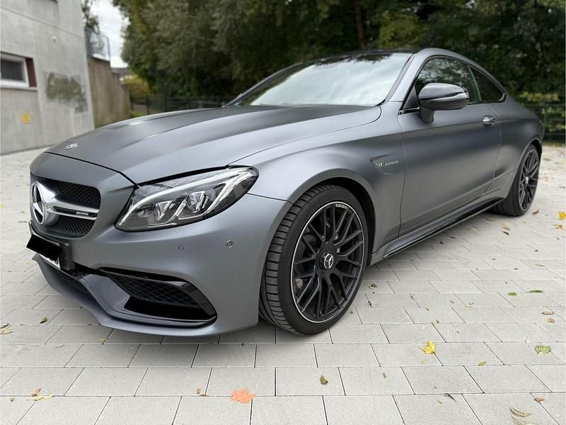 Grau Gebraucht 2017 Mercedes C63 AMG AMG Coupé | 46.600 € (Superpreis) - Bild 1/4