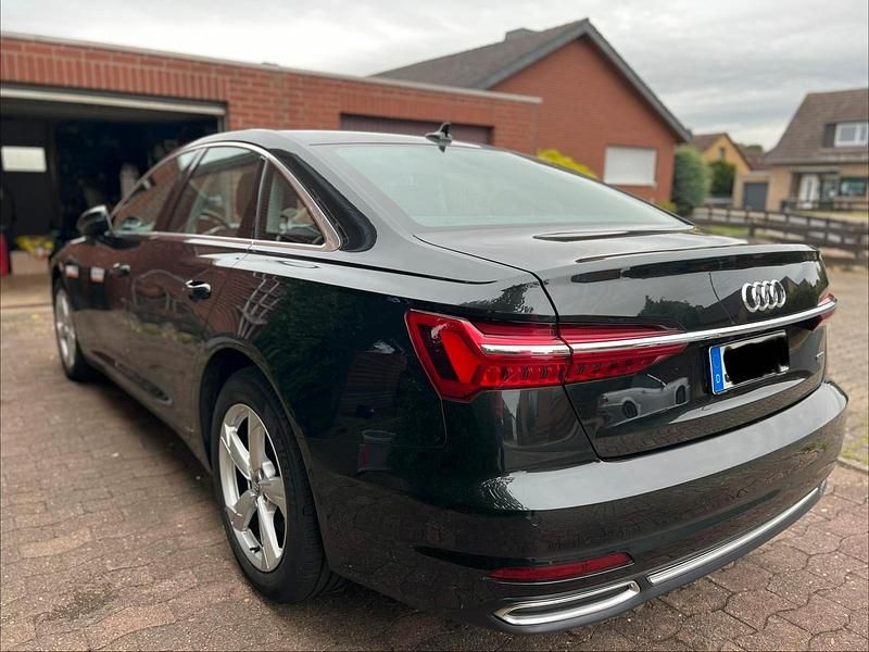 Schwarz Gebraucht 2019 Audi A6 Premium Limousine | 32.400 € - Bild 1/4