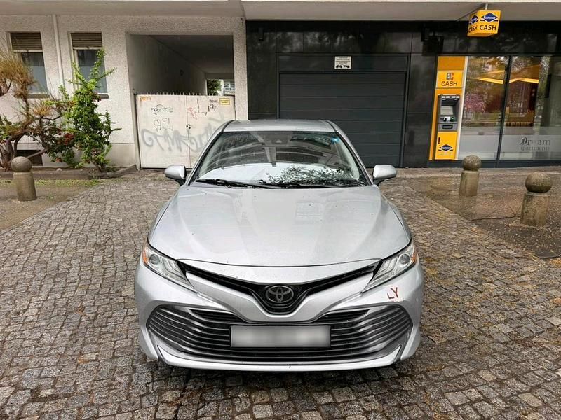 Gebraucht Toyota Camry 2020 Silber Limousine