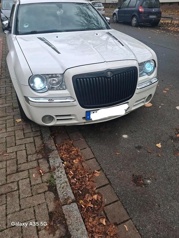 Gebraucht Chrysler 300C Touring 218 PS (160 kW) 2006 Weiß Kombi