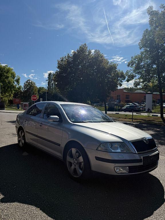 Gebraucht 2006 Skoda Octavia Ambiente Limousine | 2.990 € (Etwas zu teuer) - Bild 1/4