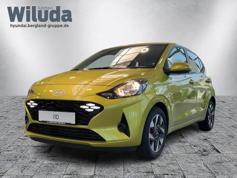 Lucid lime grün Neu 2025 Hyundai i10 Trend Kleinwagen | 17.440 € (Fairer Preis) - Bild 1/4