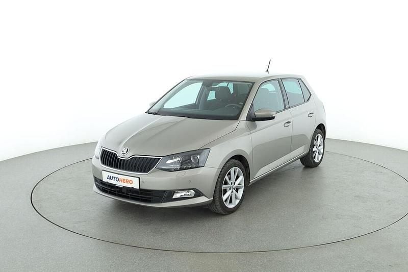 Beige Gebraucht 2016 Skoda Fabia Joy Kleinwagen | 9.610 € (Guter Preis) - Bild 1/3
