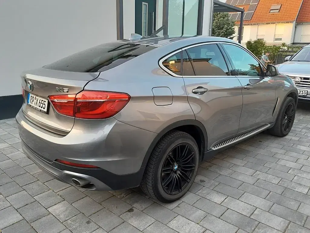 Gebraucht BMW X6 258 PS (189 kW) 2016 Grau SUV