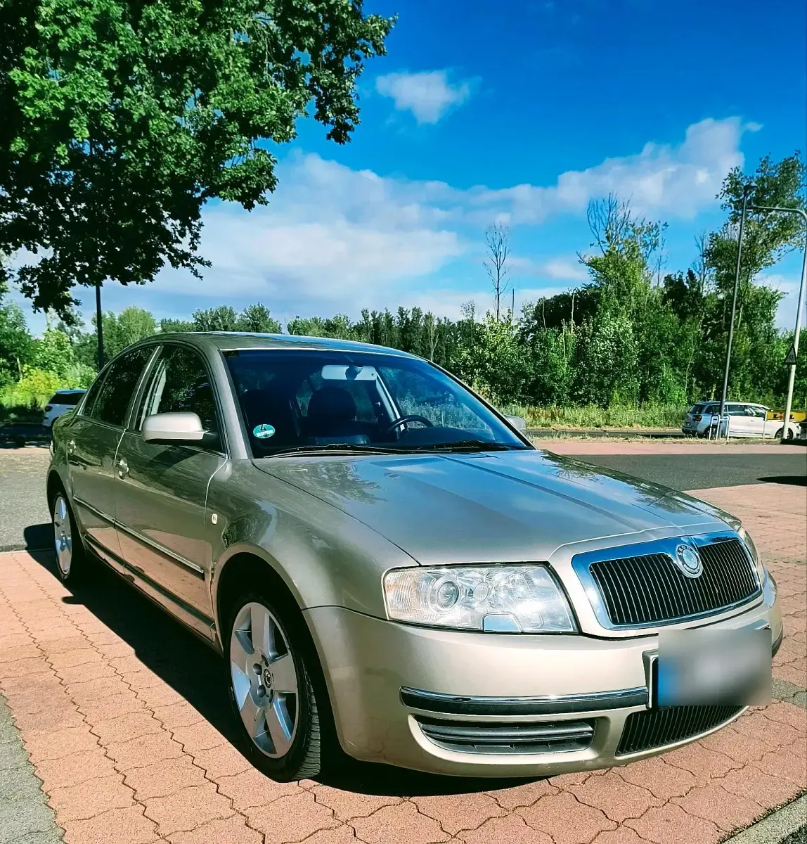 Gebraucht Skoda Superb 193 PS (141 kW) 2005 Limousine