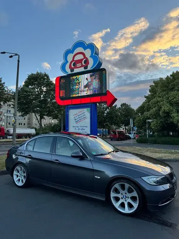 Gebraucht BMW 325 218 PS (160 kW) 2005 Grau Limousine