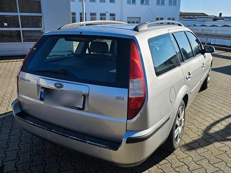 Gebraucht Ford Mondeo Trend 125 PS (91 kW) 2007 Silber Kombi