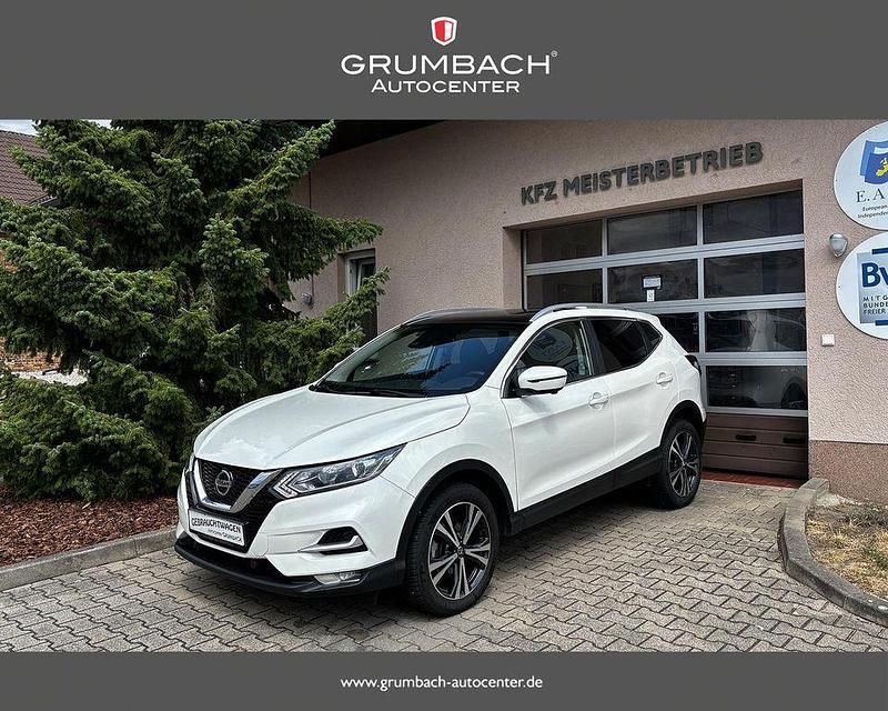 Brilliant white metallic Gebraucht 2020 Nissan Qashqai N-Connecta SUV | 18.800 € (Guter Preis) - Bild 1/4