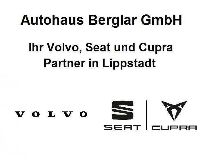 Weiß Gebraucht 2022 Volvo XC40 Inscription SUV | 27.900 € (Guter Preis) - Bild 1/1