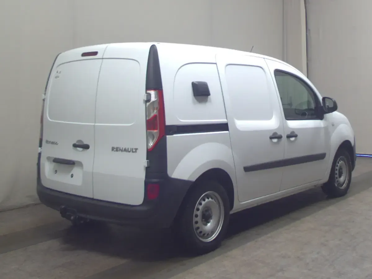Używany Renault Kangoo 116 KM (85 kW) 2021 Biały Minivan