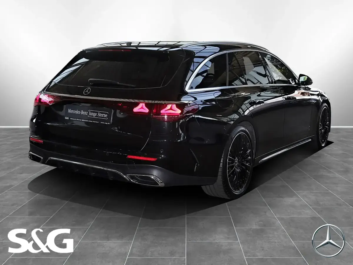 Gebraucht Mercedes E200 AMG 204 PS (150 kW) 2025 Metalliclack obsidianschwarz Kombi