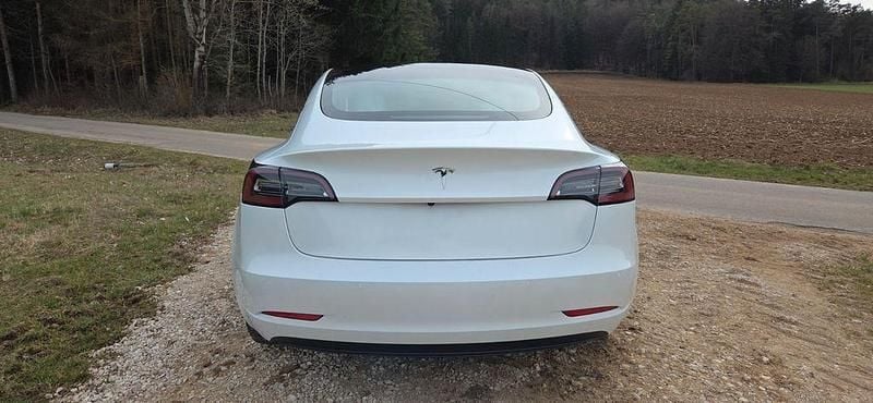 Gebraucht Tesla Model 3 Long Range AWD 359 kW (489 PS) 2021 Weiß Limousine
