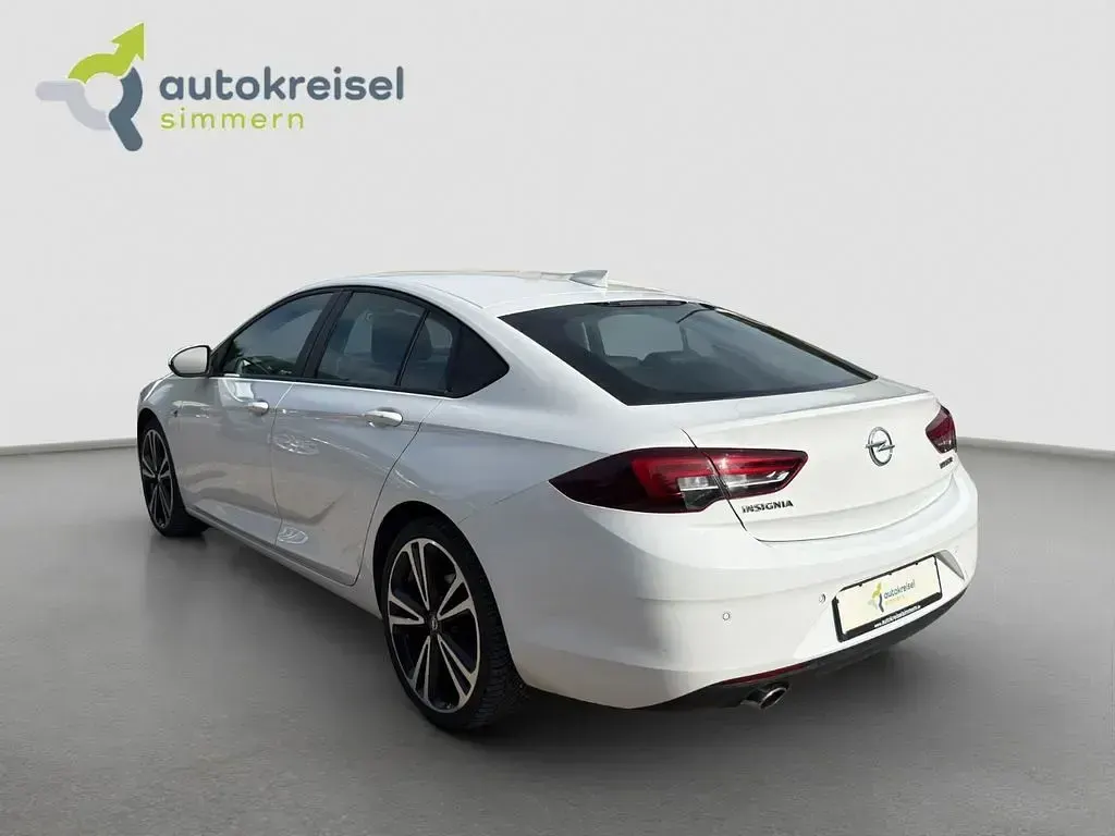 Gebraucht Opel Insignia Business Edition 170 PS (125 kW) 2017 Weiß Limousine