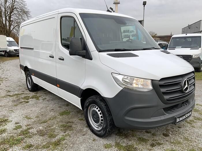 Gebraucht Mercedes Sprinter 170 PS (125 kW) 2023 Arktikweiß Van