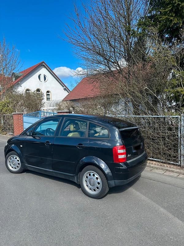 Gebraucht Audi A2 75 PS (55 kW) 2002 Schwarz Kleinwagen